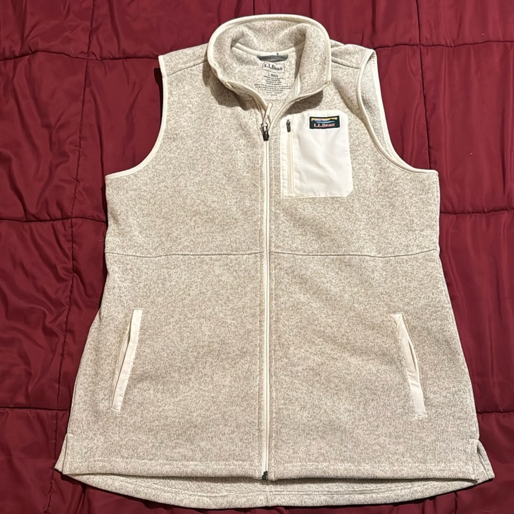Cream colored L.L. Bean fleece vest